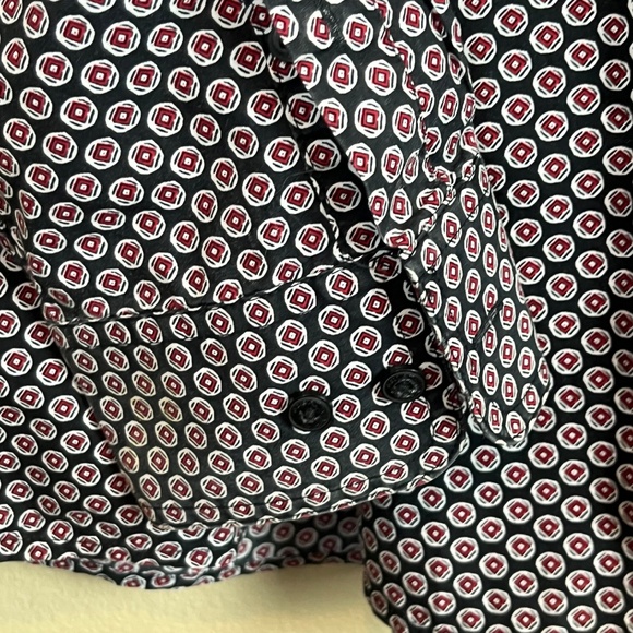 Ariat Navy/Red Long Sleeve Dress Shirt with Open Chest Pocket; Size XL - Picture 6 of 13